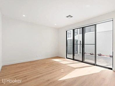 2/33 John Avenue, Tranmere, SA 5073, 3 침실, 2 욕실, Townhouse