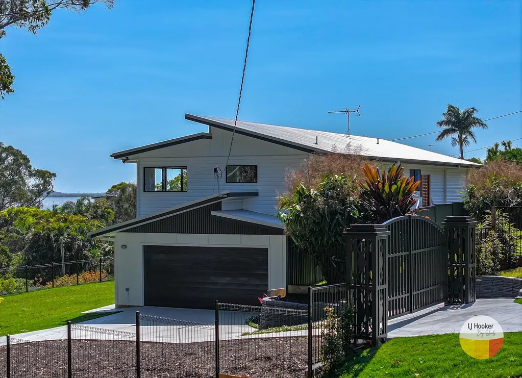 Russell Island 3 Bedroom A Rare Opportunity – Coastal Views Meets Tranquil Forest Escape