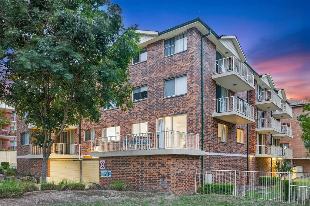 21/1-3 Priddle Street, Westmead, NSW 2145