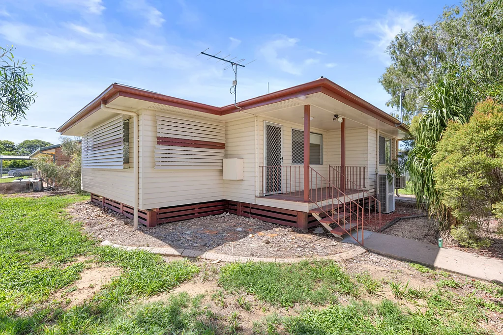 31 Jacqueline Drive, Emerald, QLD 4720