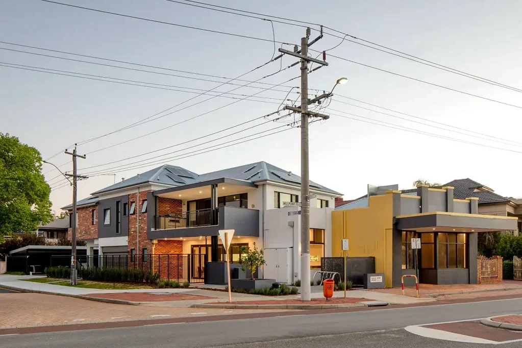 South Perth 4房  UNIQUE INVESTMENT OPPORTUNITY