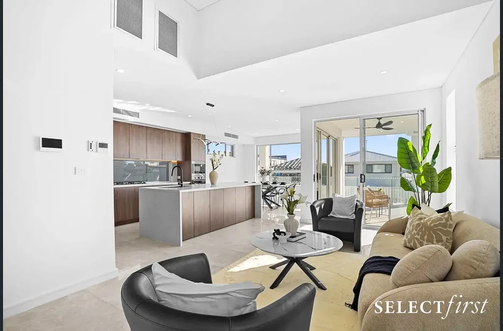 Architectural Masterpiece in the Heart of Box Hill