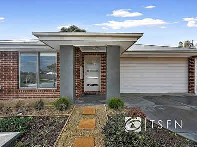 Exterior - 17 BRADFIELD LOOP, STRATHFIELDSAYE