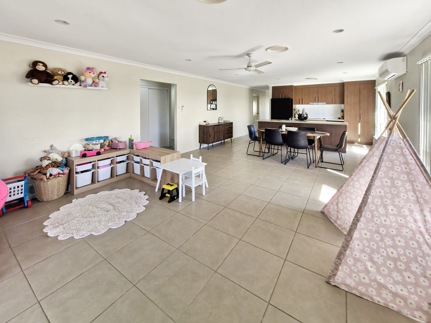 WHITSUNDAY BREEZE ESTATE 7 COOLIBAH PL, BOWEN QLD 4805, 0房, 0浴, House