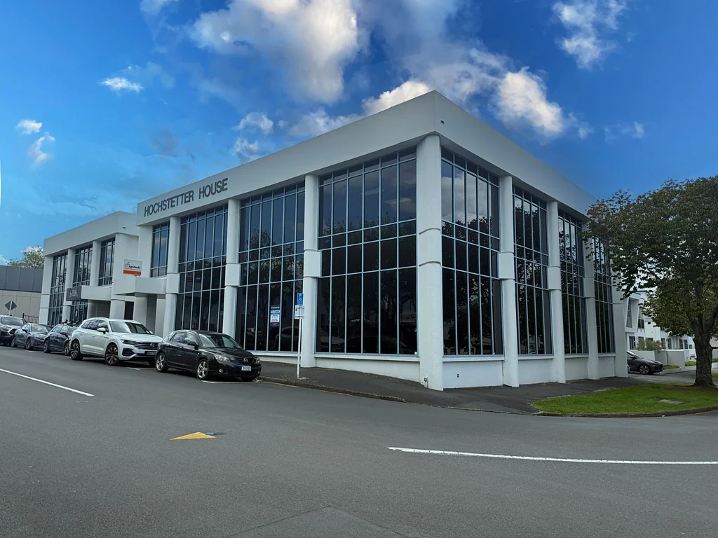 Hamilton Central Bright and Functional Office Space – CBD Fringe