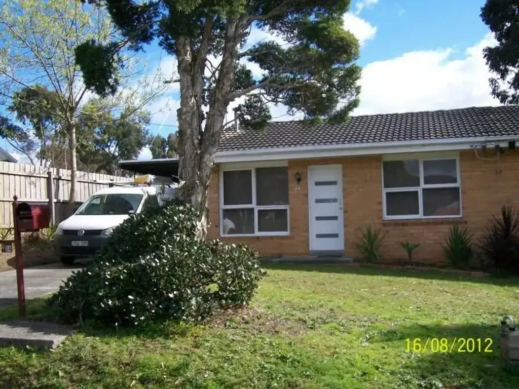 Spacious Unit with Huge Backyard