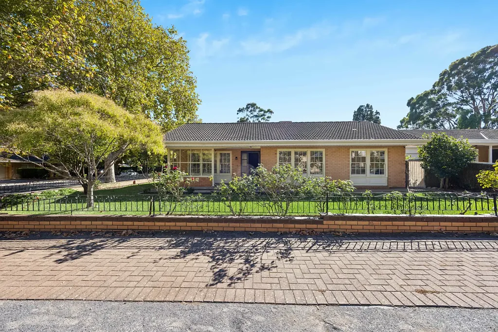 Heathpool 4chambre Prime Eastern Suburbs Opportunity Spacious Home Corner Position