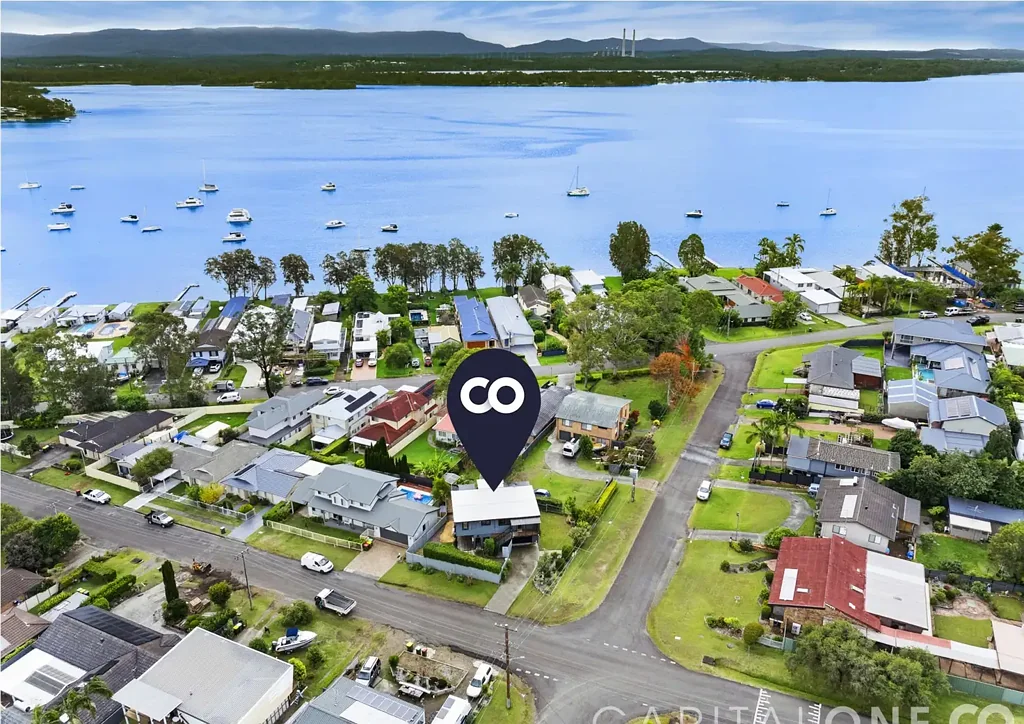 Bonnells Bay 3部屋 Great Rental yield - Lake Views