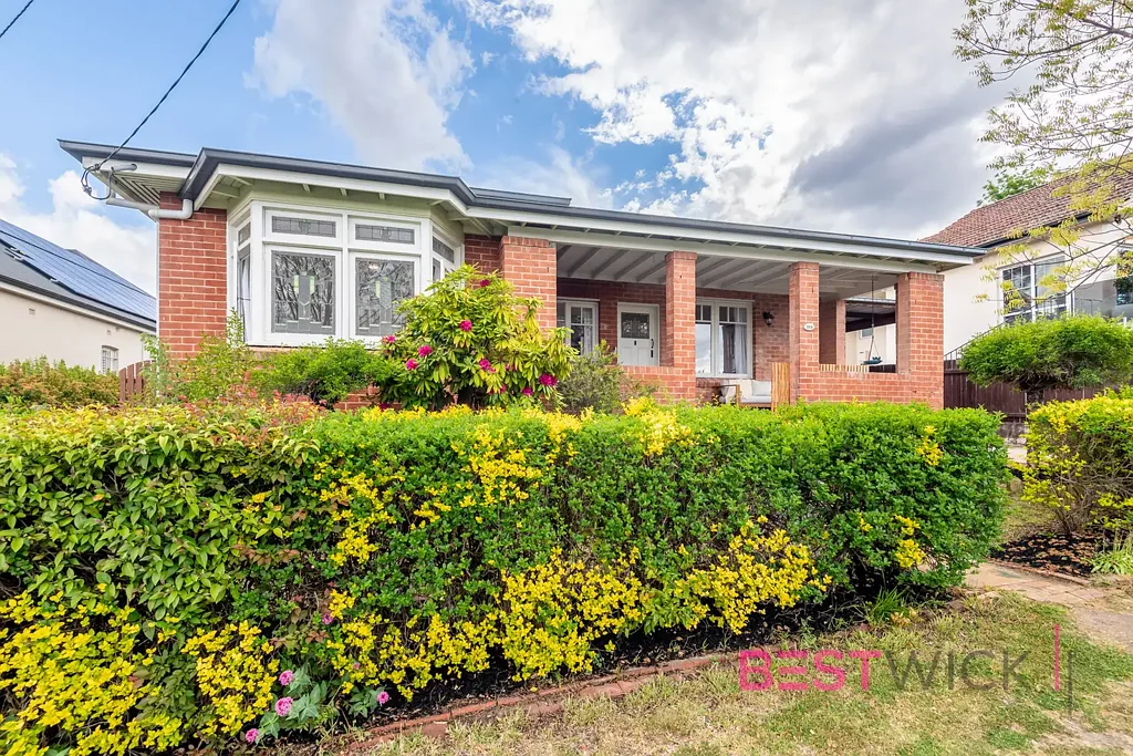 168 Rocket Street, Bathurst, NSW 2795