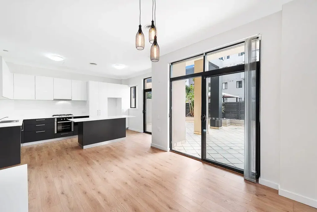 Spacious Ground Floor Apartment