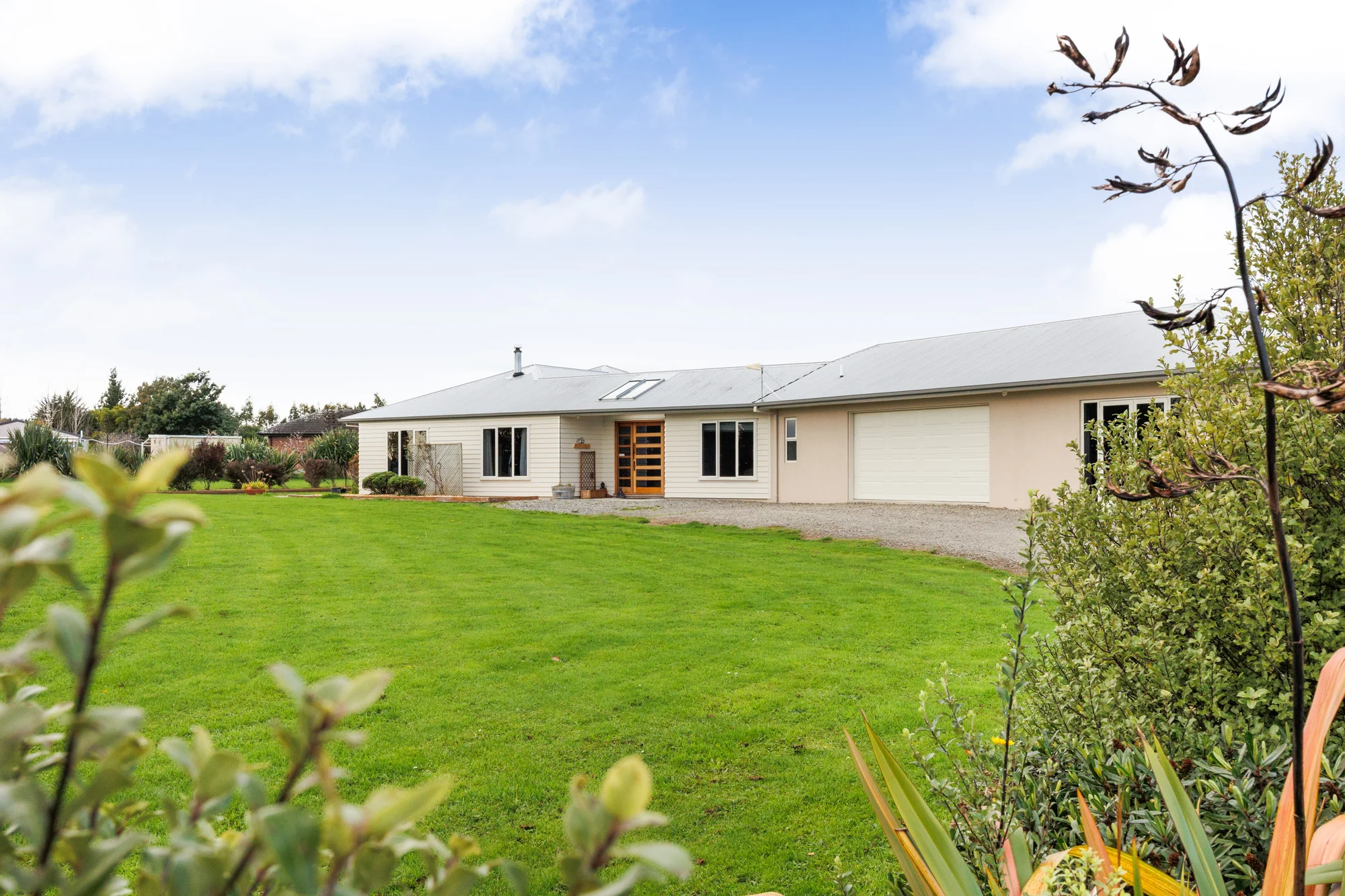 Colyton 5房  The ultimate multi-generational country lifestyle