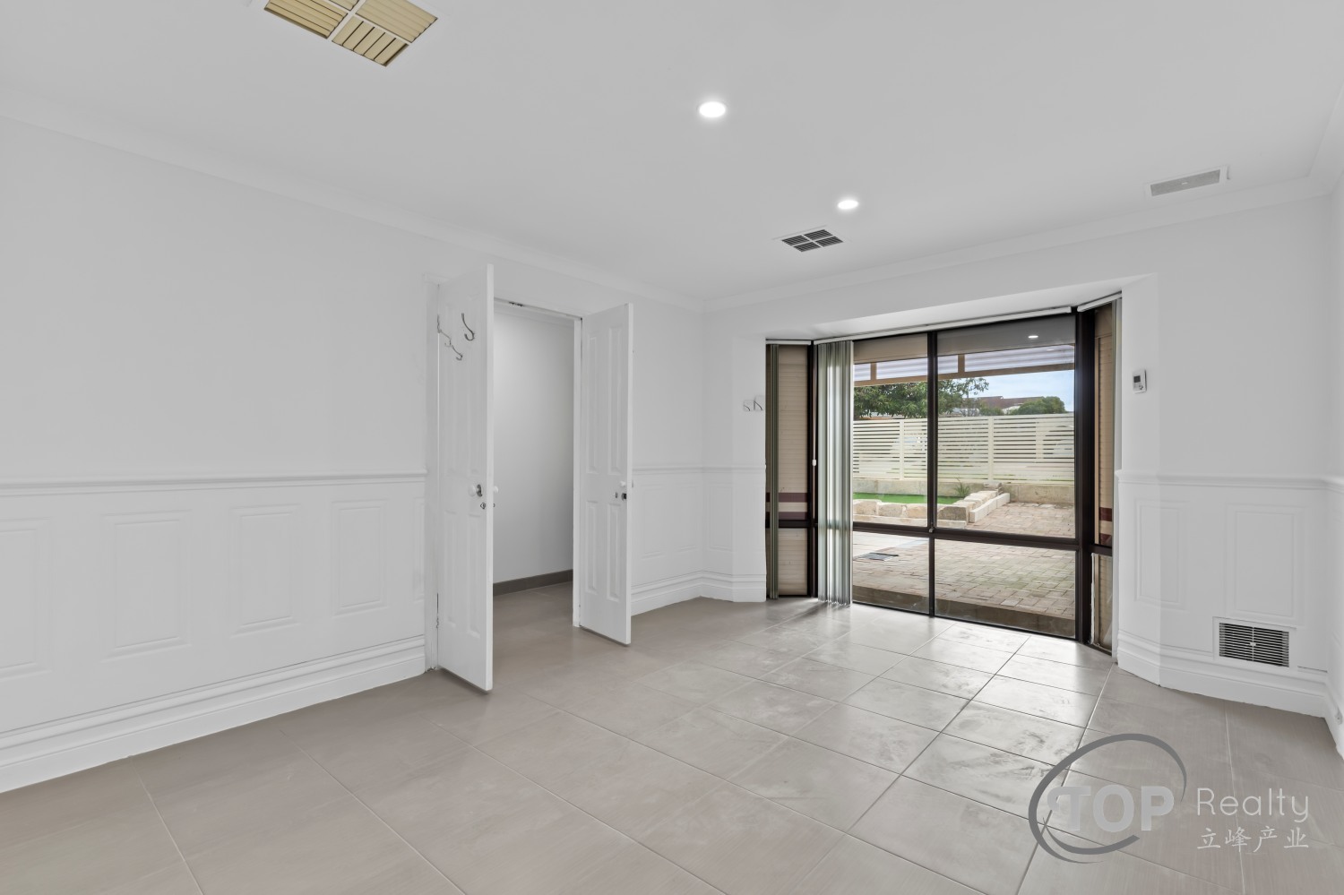 27 ROSTRATA AV, WILLETTON WA 6155, 0部屋, 0バスルーム, House