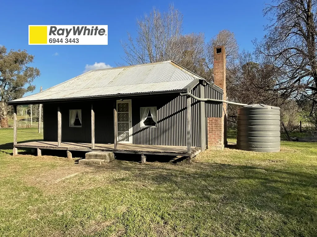 Gundagai 2房  'The Hut'