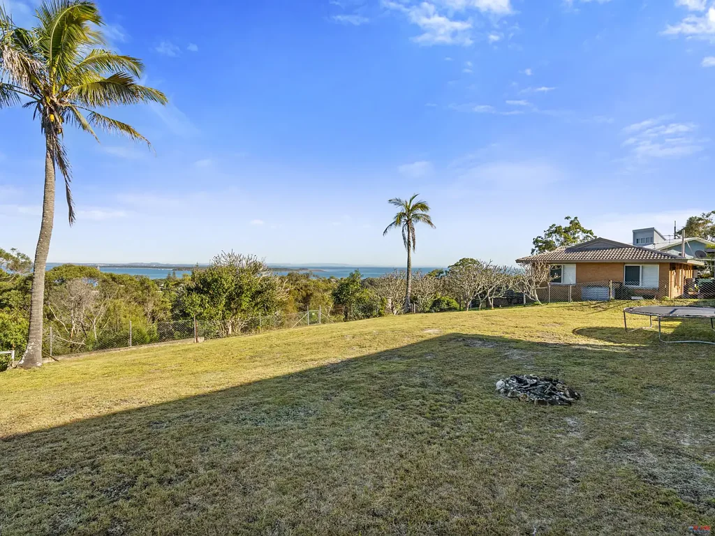Dunwich 743m2空置地块 180度Moreton Bay景观 充分供电 清理完毕 空白画布 梦想家园起点 Magnificent Bay Views - A Dream Location Awaits