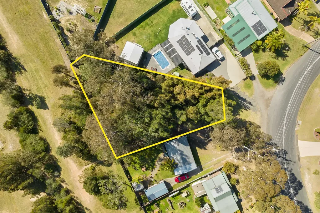 Sanctuary Point  968m² Canvas Awaits