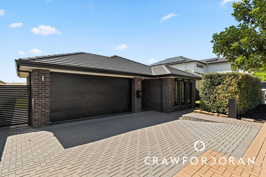 Seaford Meadows 4कमरा A Complete Contemporary Entertainer with Views to Savour