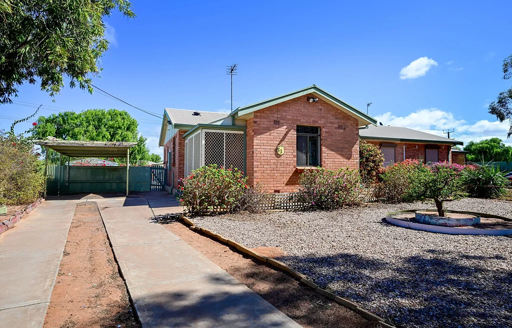 11 Litchfield Street, Whyalla Norrie, SA 5608