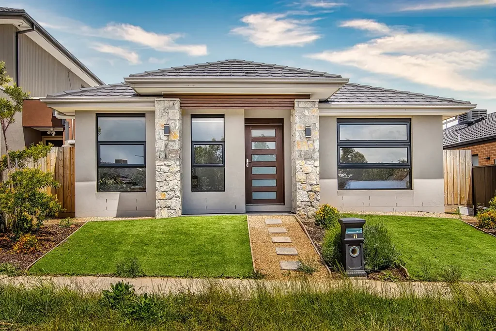 White Knight Estate Agents presents ' Perfect Family Home ' in Albanvale