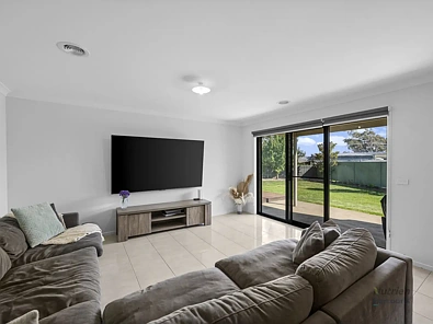 9 Lucy Court, Euroa, VIC 3666, 3 slaapkamers, 2 badkamers, House