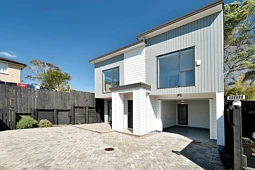 8E Neptune Avenue, Beach Haven