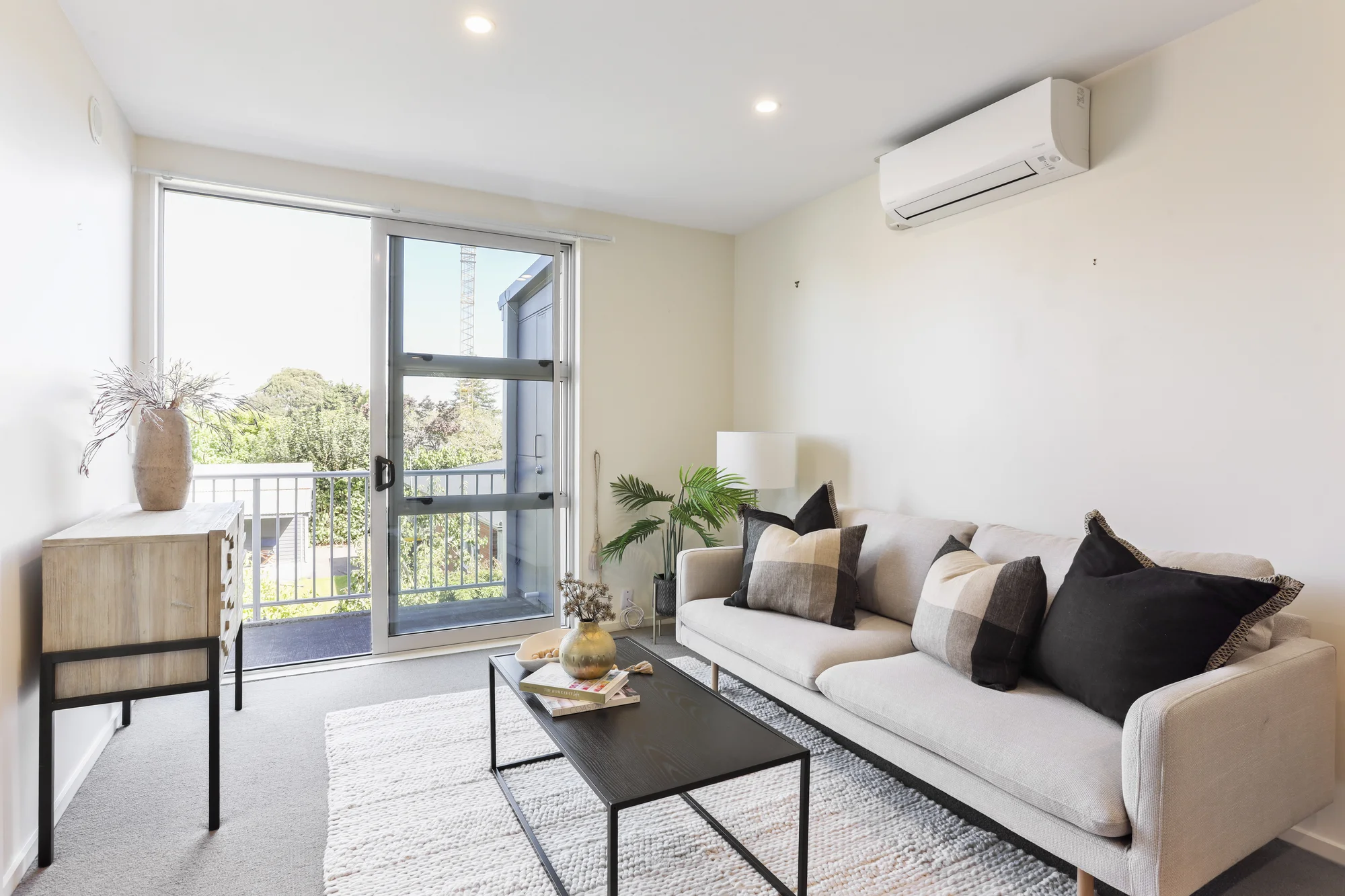 Addington 2Kwarto 2 Bedrooms, 2 Car Parks, Outstanding Value