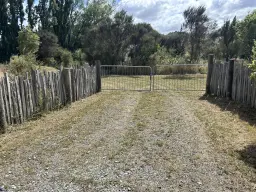 Castle Hill Road, Eketahuna