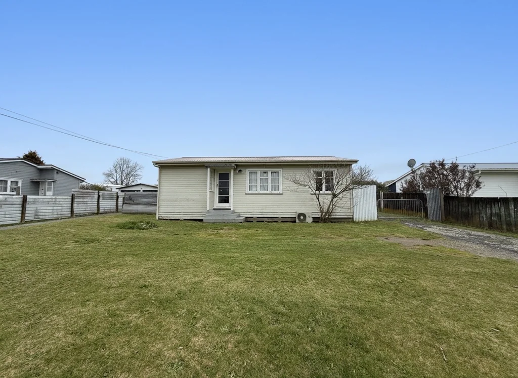 Tokoroa 3બેડરૂમ Bring all offers!