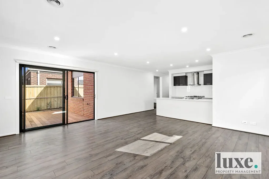 Neat Low Maintenance Living