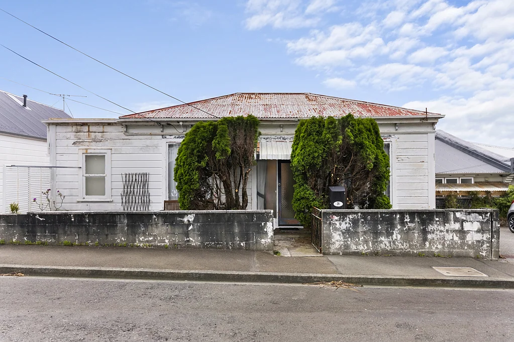 26 Charlotte Avenue, Brooklyn, Wellington