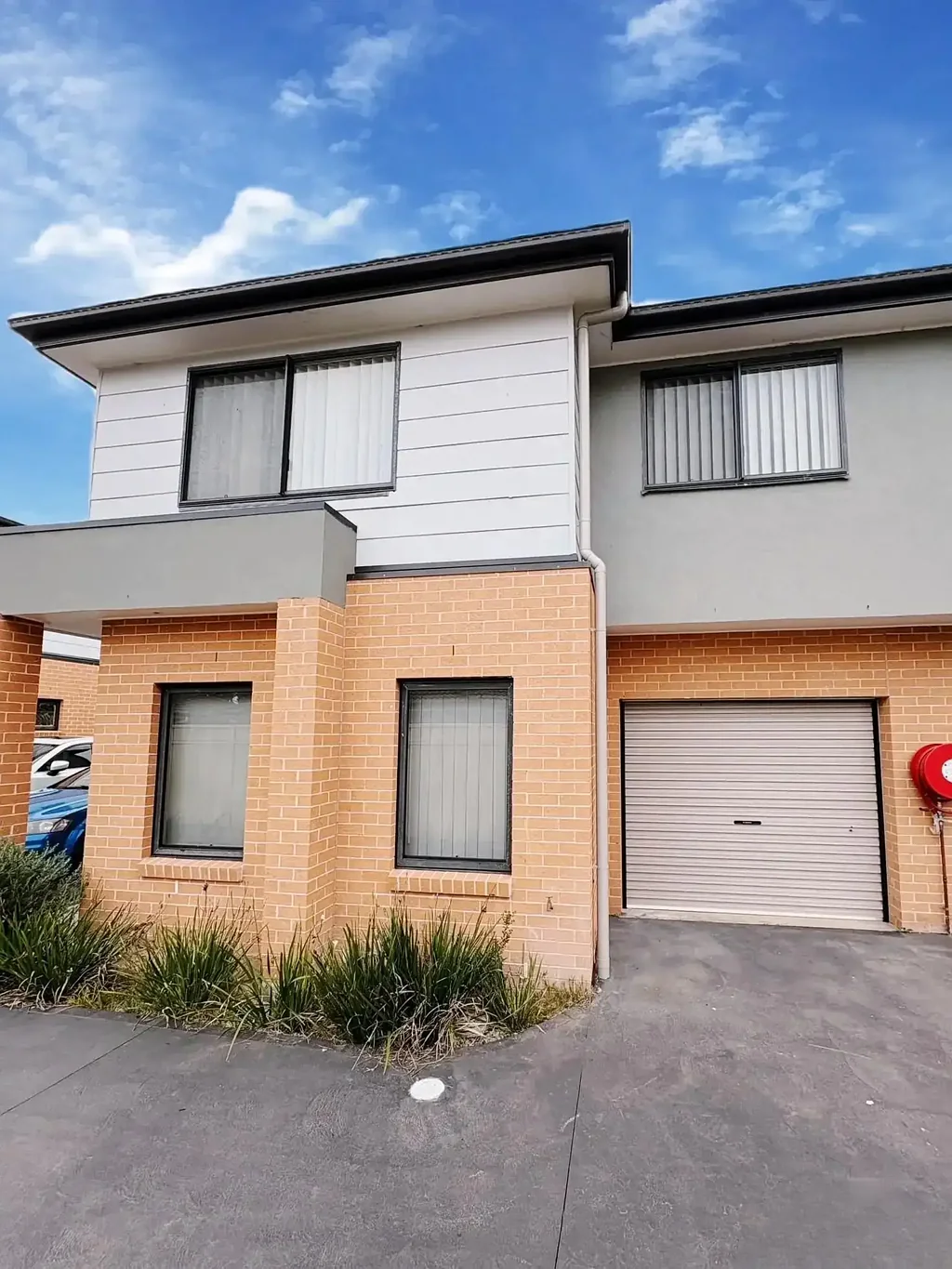 DEPOSIT TAKEN | OPEN HOME CANCELLED            10 Minutes walking distance to Werringtopn Station