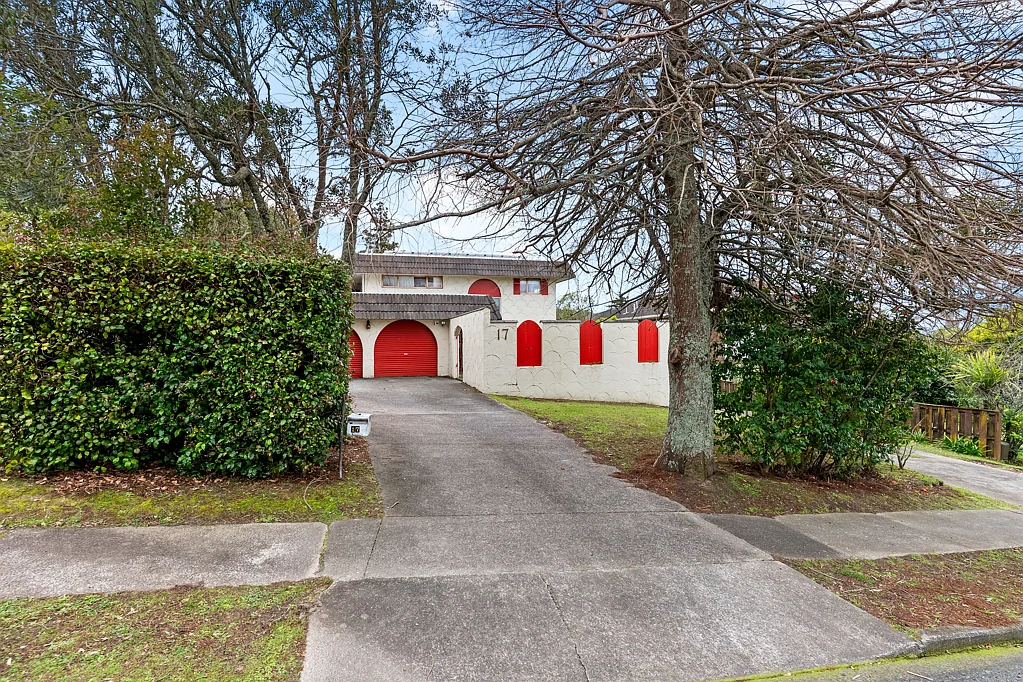17 Maxwelton Drive, Mairangi Bay, North Shore City, Auckland