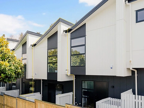 10C & 10D Keate Place, Mt Wellington, Auckland City, Auckland