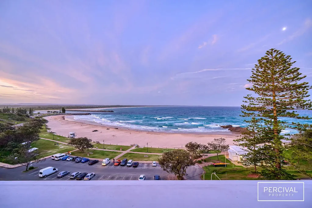 Port Macquarie 3ਬੈੱਡਰੂਮ Exclusive Town Beach Outlook from Iconic 'Sandcastle' Address