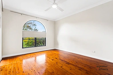 155 Oaks Road, Thirlmere, NSW 2572, 5房, 2浴, House