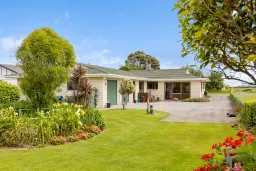 123 Ihaia Road, Opunake