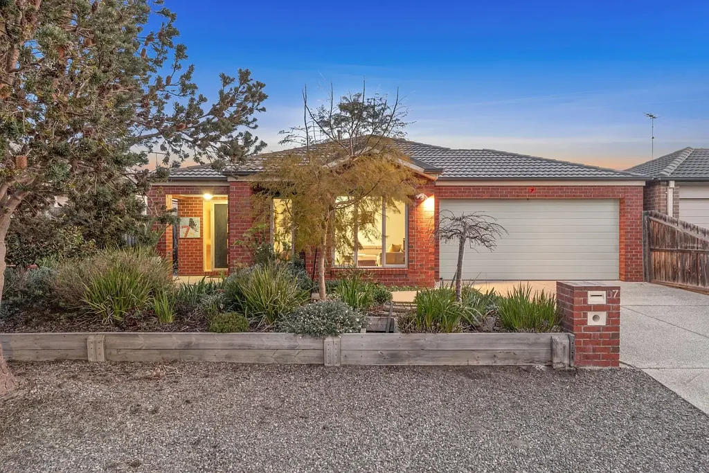 7 Wave Street, St Leonards, VIC 3223