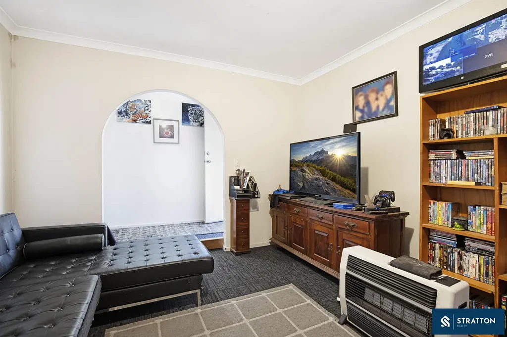 6 Kidbroke Place, Kelmscott, WA 6111