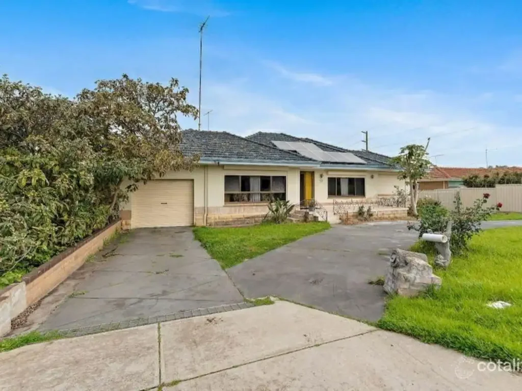 39 Hamilton Road, Hamilton Hill, WA 6163
