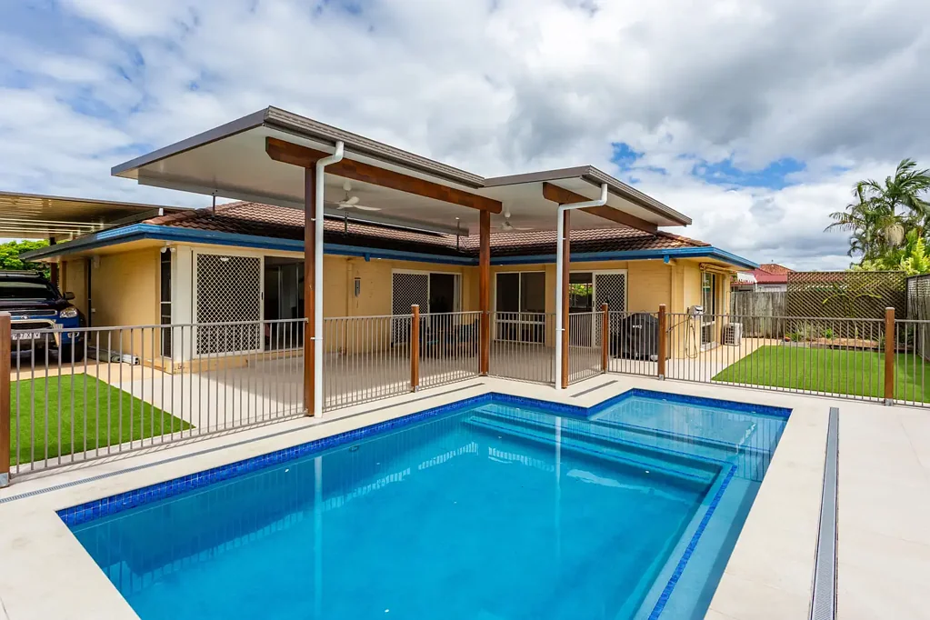 Mountain Creek 4房  Could This Be The Dream Home?