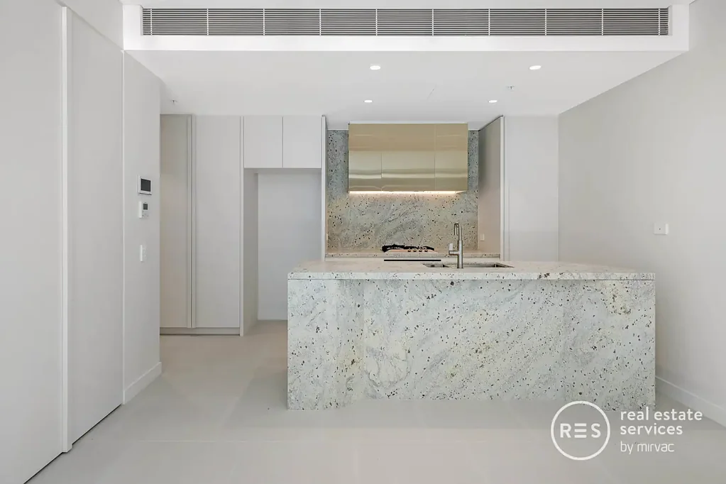 Stylish & Luxe 2 Bedroom Apartment with Parking in NINE by Mirvac