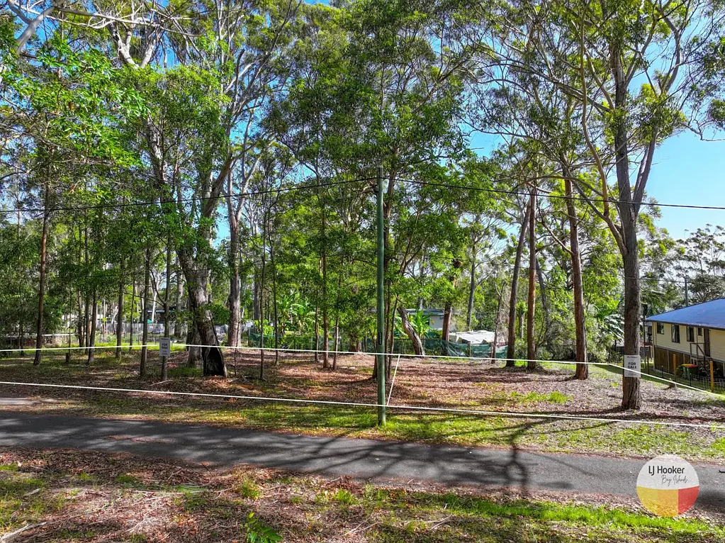36-38 Ilumba Street, Russell Island, QLD 4184
