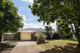 10 Pamir Street, Nudgee