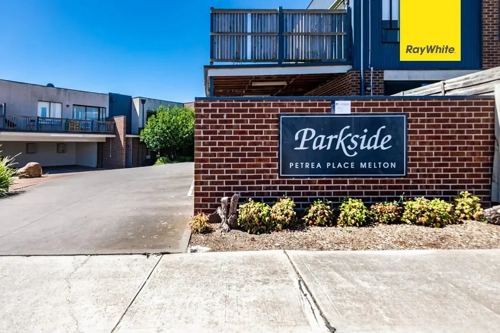 32/9 Petrea Place, Harkness, VIC 3337
