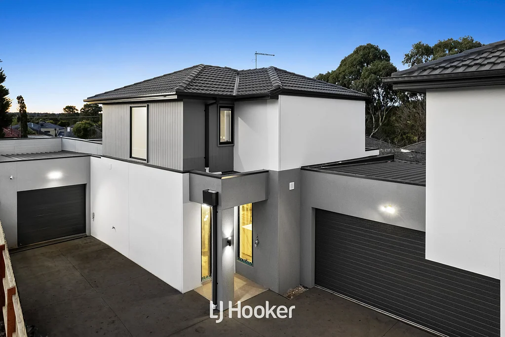 2/35 Jesson Crescent, Dandenong, VIC 3175
