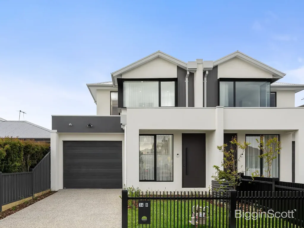 Altona North 4ਬੈੱਡਰੂਮ Luxury Without Compromise in One of Altona North's Finest Streets
