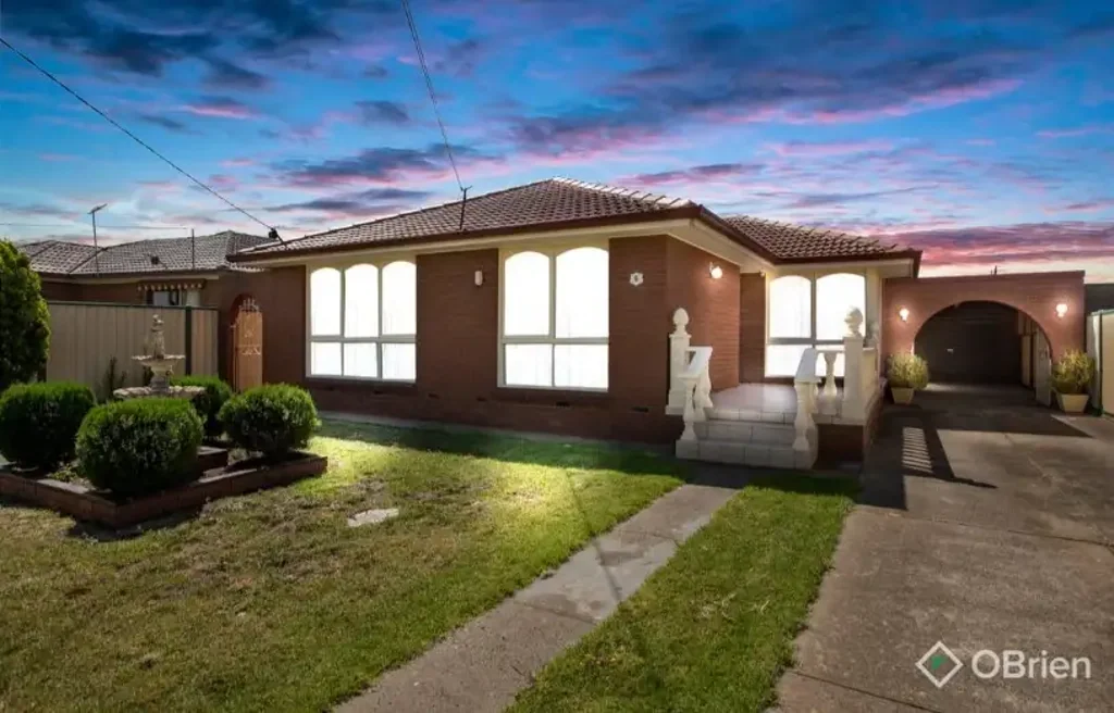 9 Stevenage Crescent, Deer Park, VIC 3023