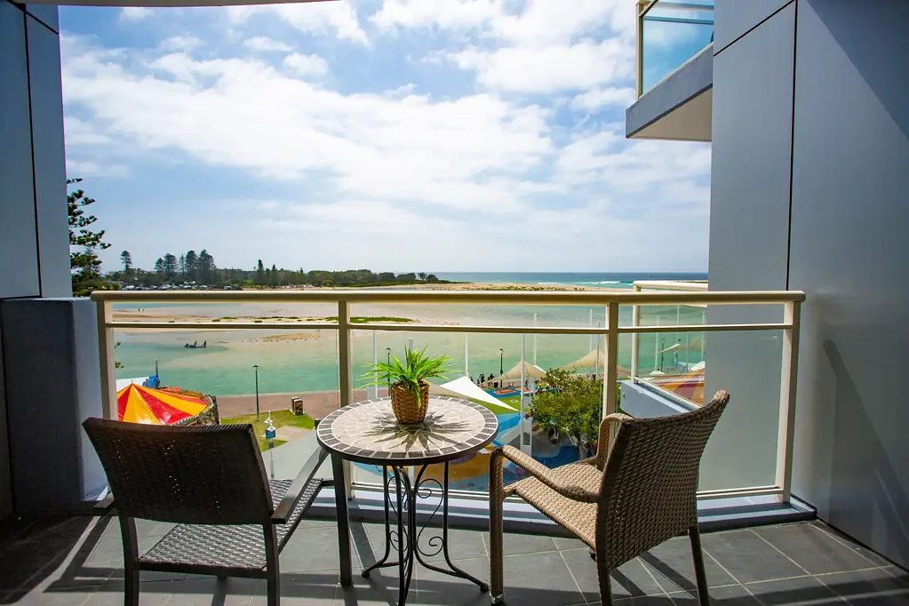 The Entrance 1Habitaciones WATERFRONT STUDIO APARTMENT