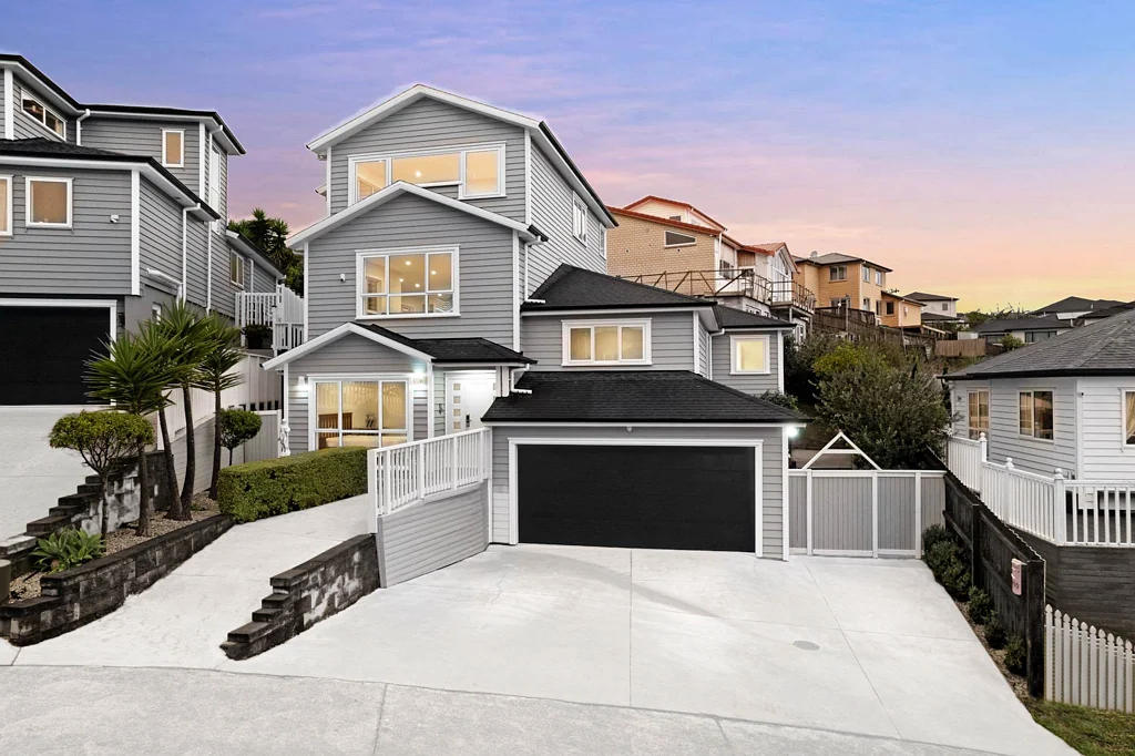 Papakura 5ਬੈੱਡਰੂਮ Elevated Luxury & Multi-Generational Magic!