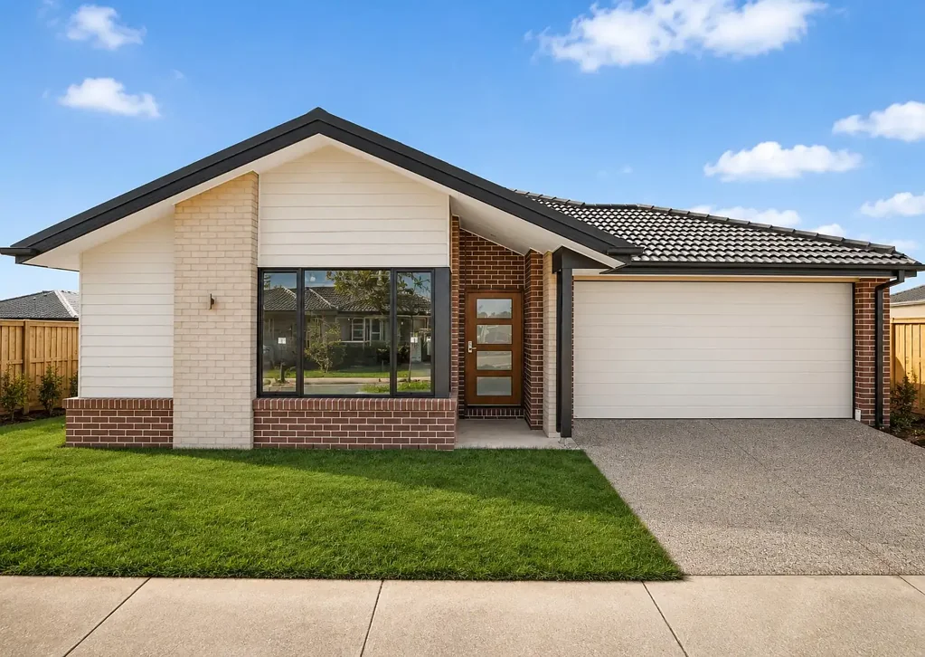 Brand-New Family Home in Prime Location