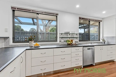 2 Foord Place, Kambah, ACT 2902, 6 slaapkamers, 3 badkamers, House